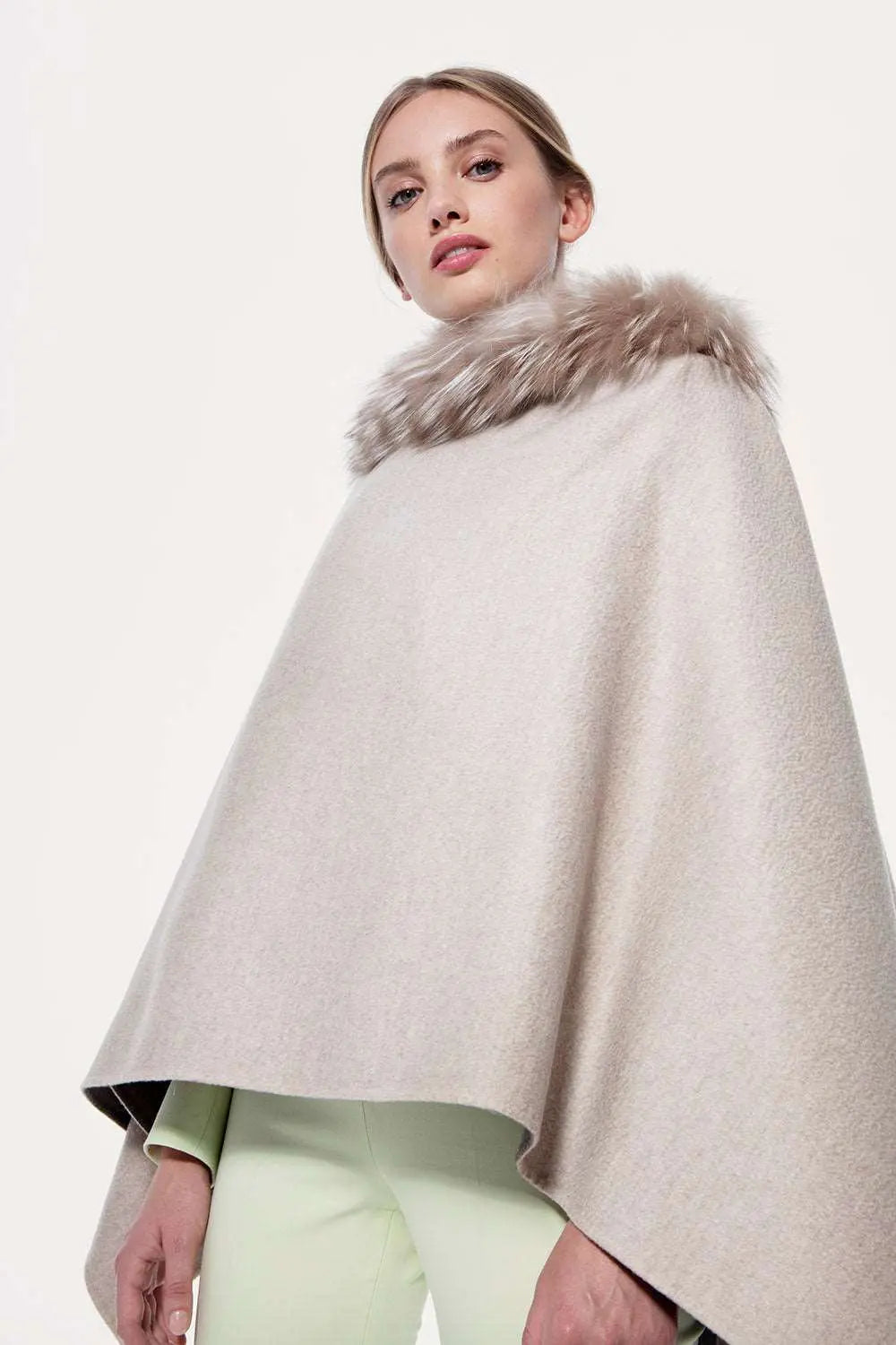 Fox hot sale trim cape