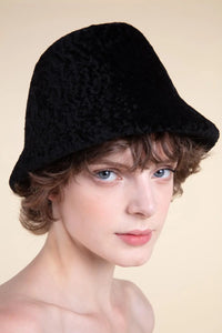 Black fur hat paolomoretti