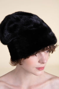 Black mink fur hat paolomoretti