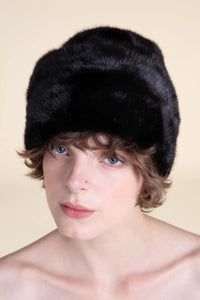 Black mink fur hat paolomoretti