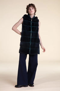 Knitted vest with fur Paolo Moretti