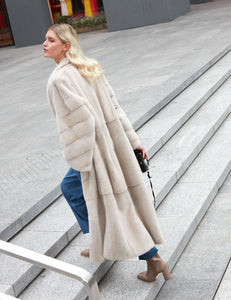 Long white mink coat paolomoretti