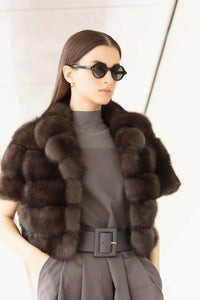 Short russian sable jacket with wide lapel collar and short sleeves. Fastening with hooks. Very soft and captivating