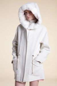 White winter coat with fur hood paolomoretti