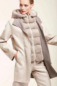 Coat with fur hood paolomoretti