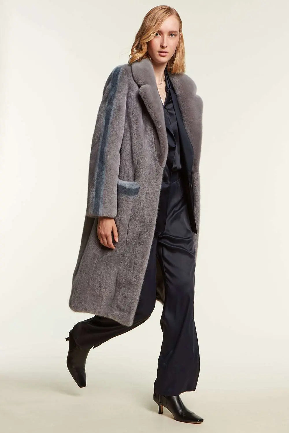 Mink coat with light blue inserts | Paolo Moretti fur coats – paolomoretti